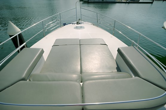 superfly yacht | AED800/hour